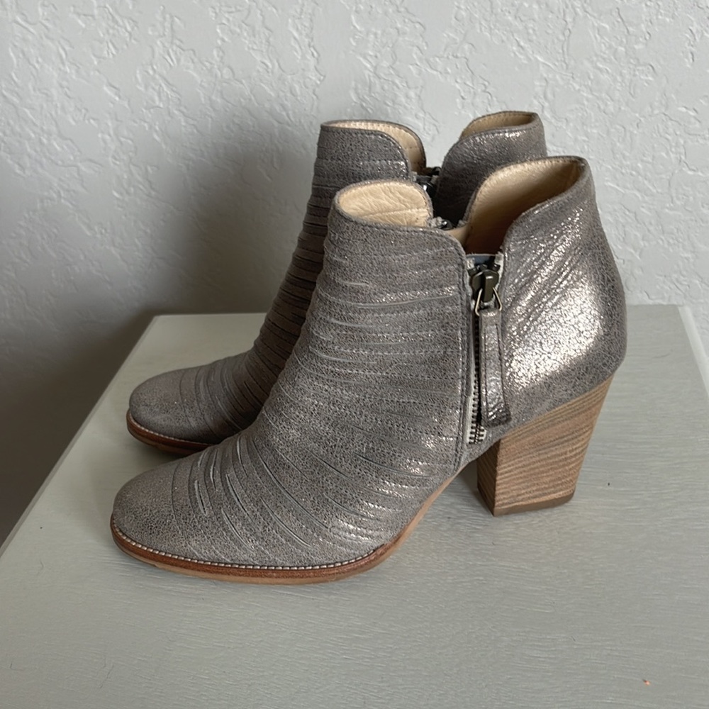 Paul Green Malibu Ankle Bootie Metallic Dual Zip Closure Size 6